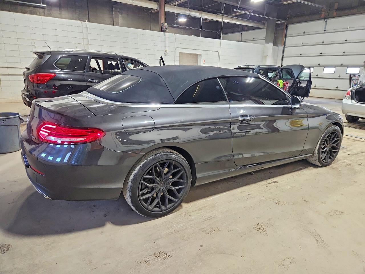 2020 Mercedes-Benz C 300 4Matic - Фото 3