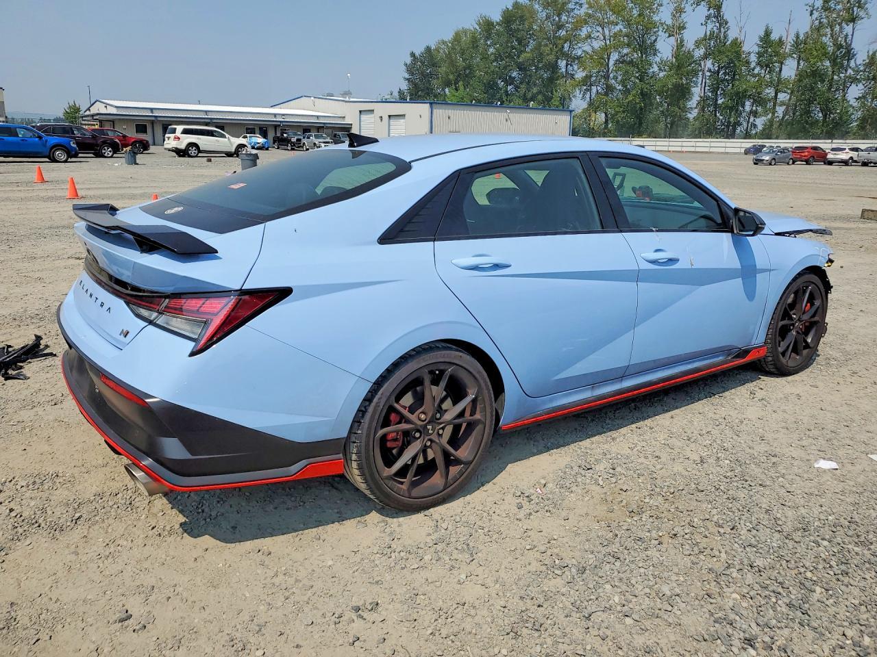 2025 Hyundai Elantra N Base - Фото 3