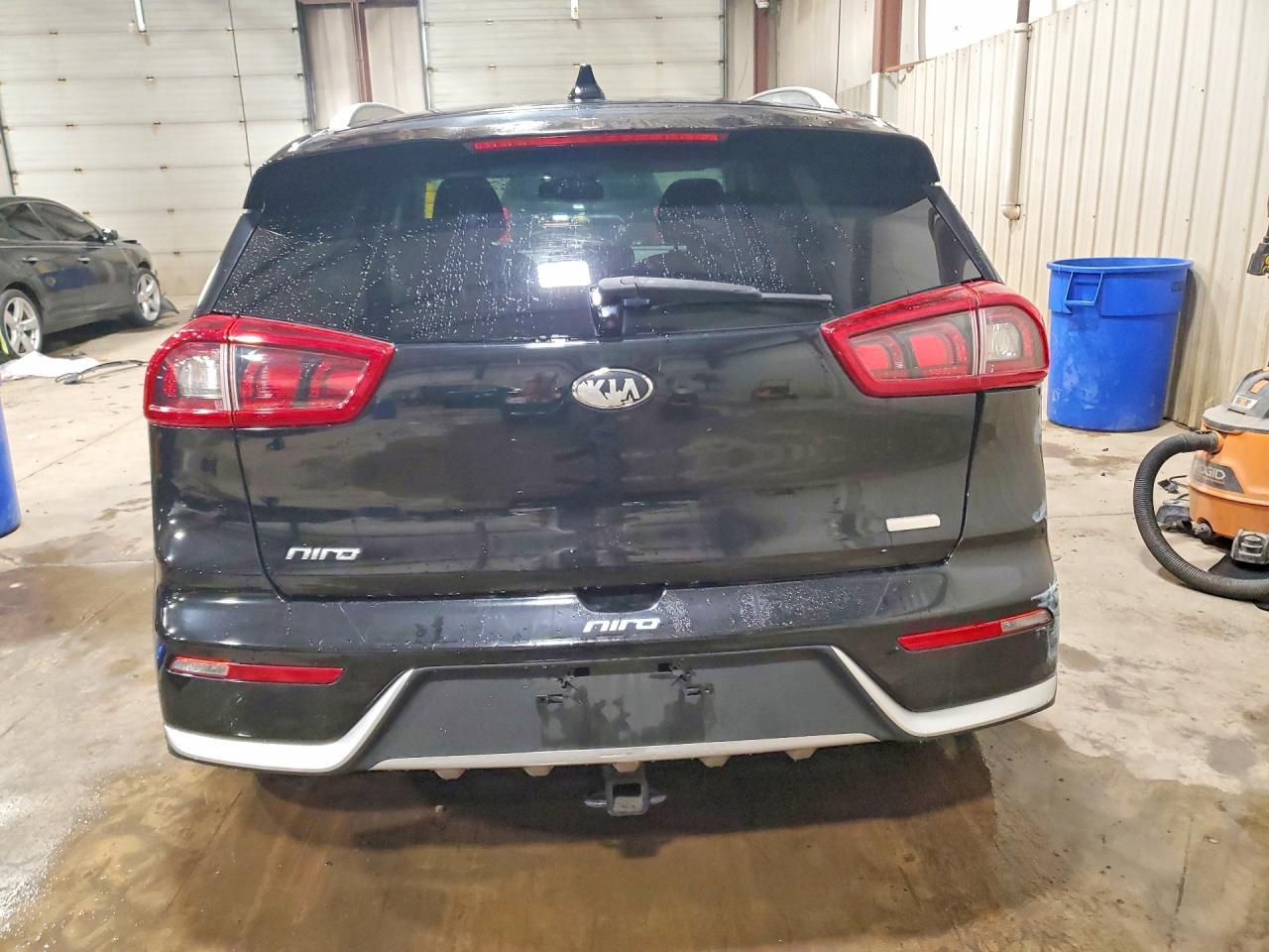 2017 Kia Niro Lx - Фото 6