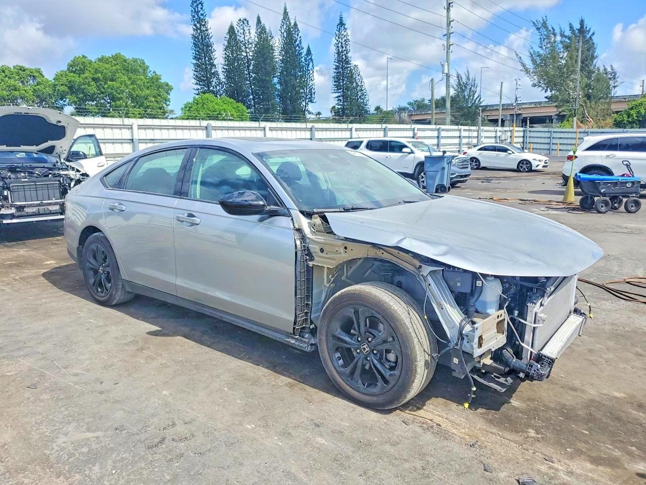 2025 Honda Accord Se - Фото 4