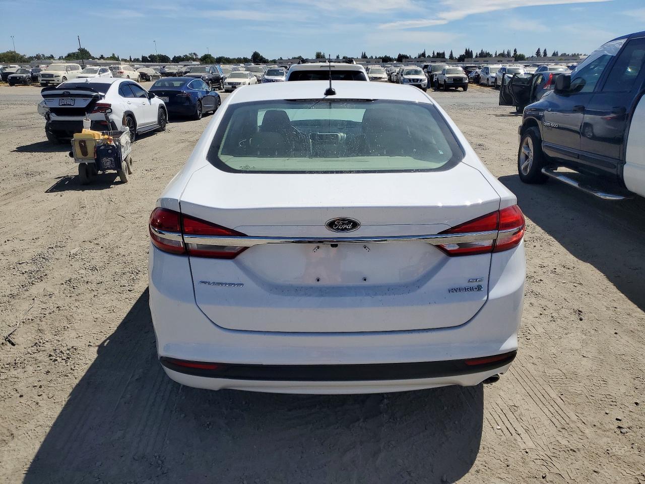 2017 Ford Fusion Se Hybrid - Фото 6