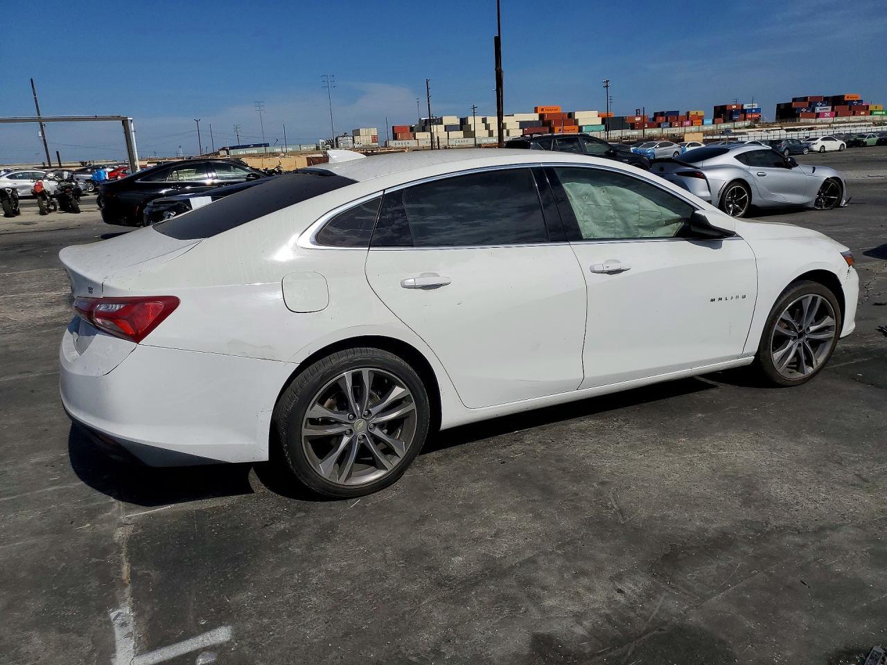 2021 Chevrolet Malibu Lt - Image 3