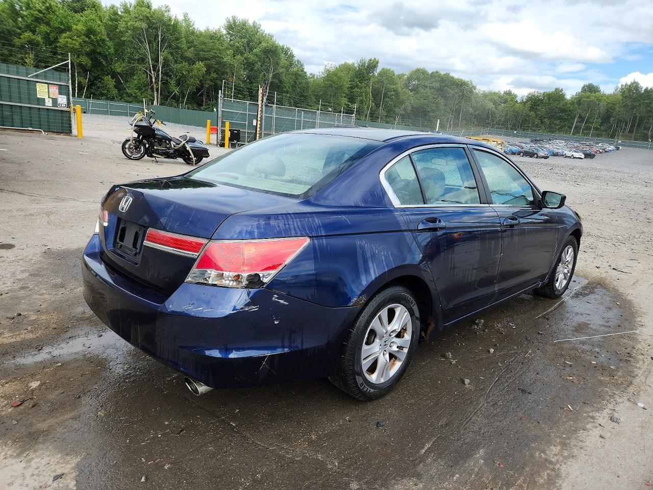2011 Honda Accord Lxp - Image 3