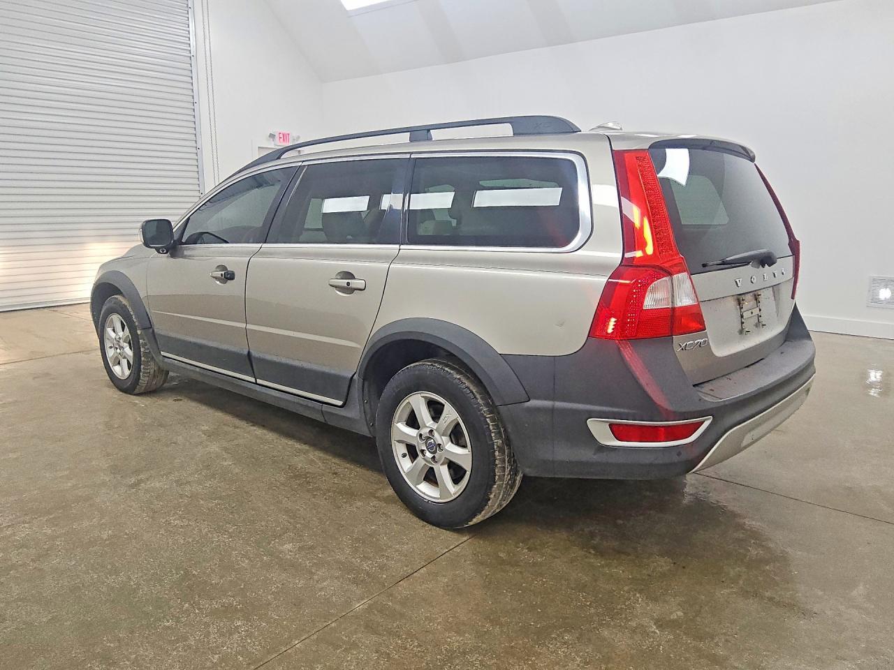 2011 Volvo Xc70 3.2 - Фото 2