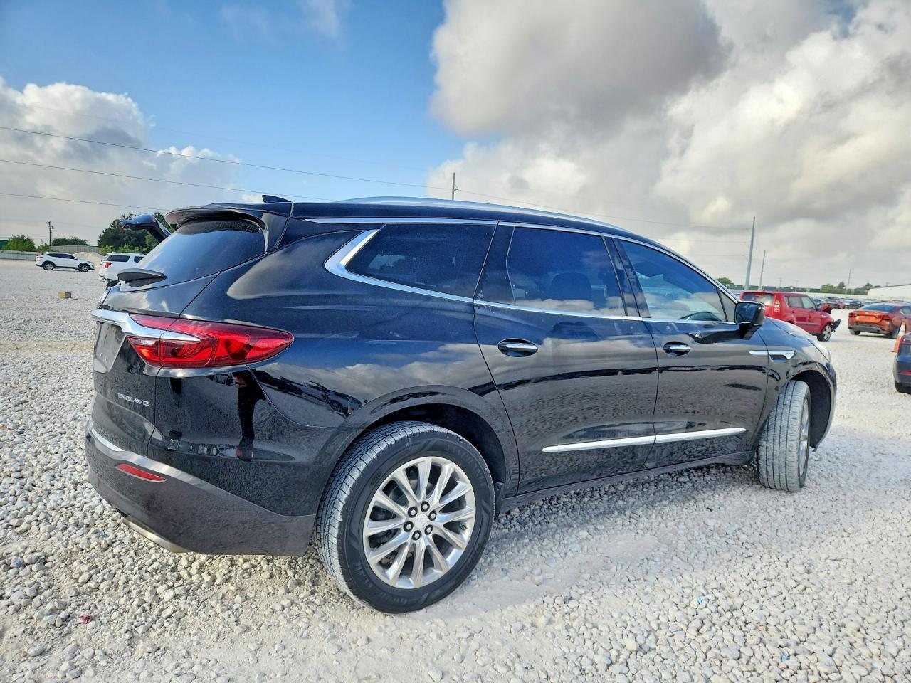 2019 Buick Enclave Essence - Фото 3