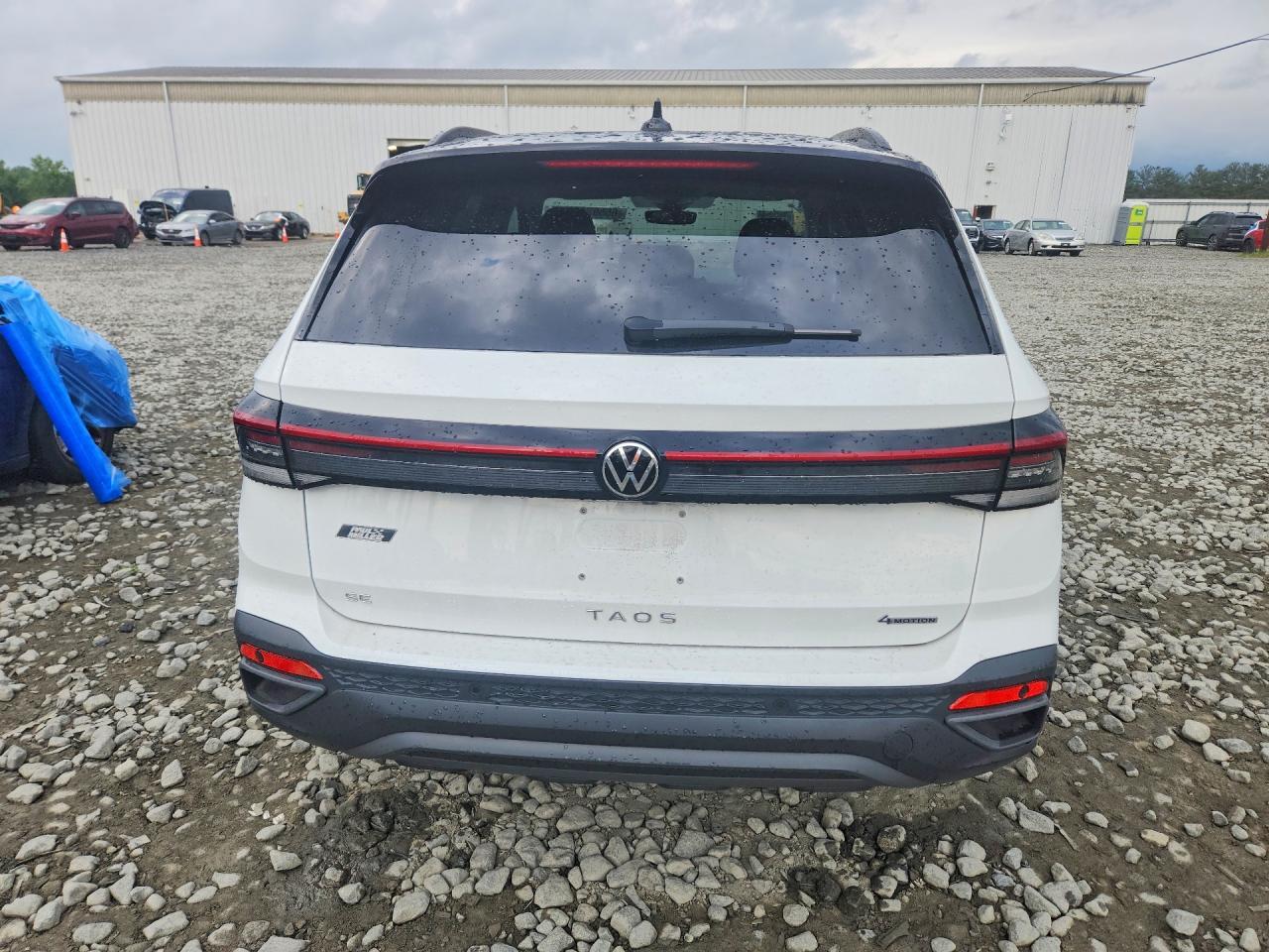 2025 Volkswagen Taos Se Black - Фото 6
