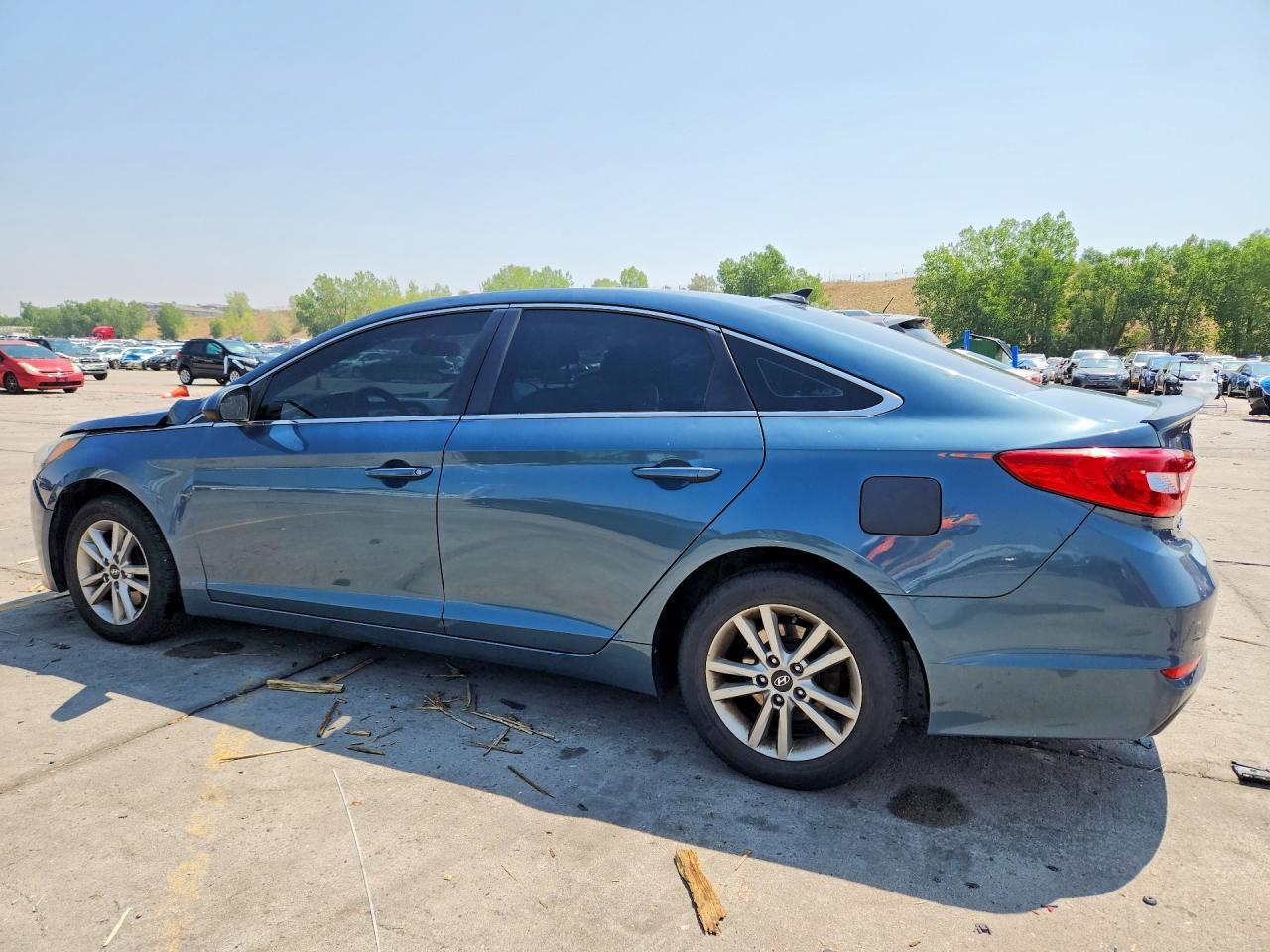 2017 Hyundai Sonata Se - Фото 2