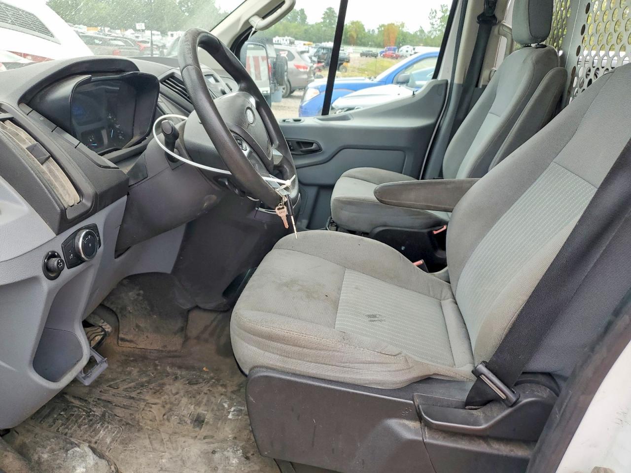 2016 Ford Transit 250 Delivery Van - Фото 7