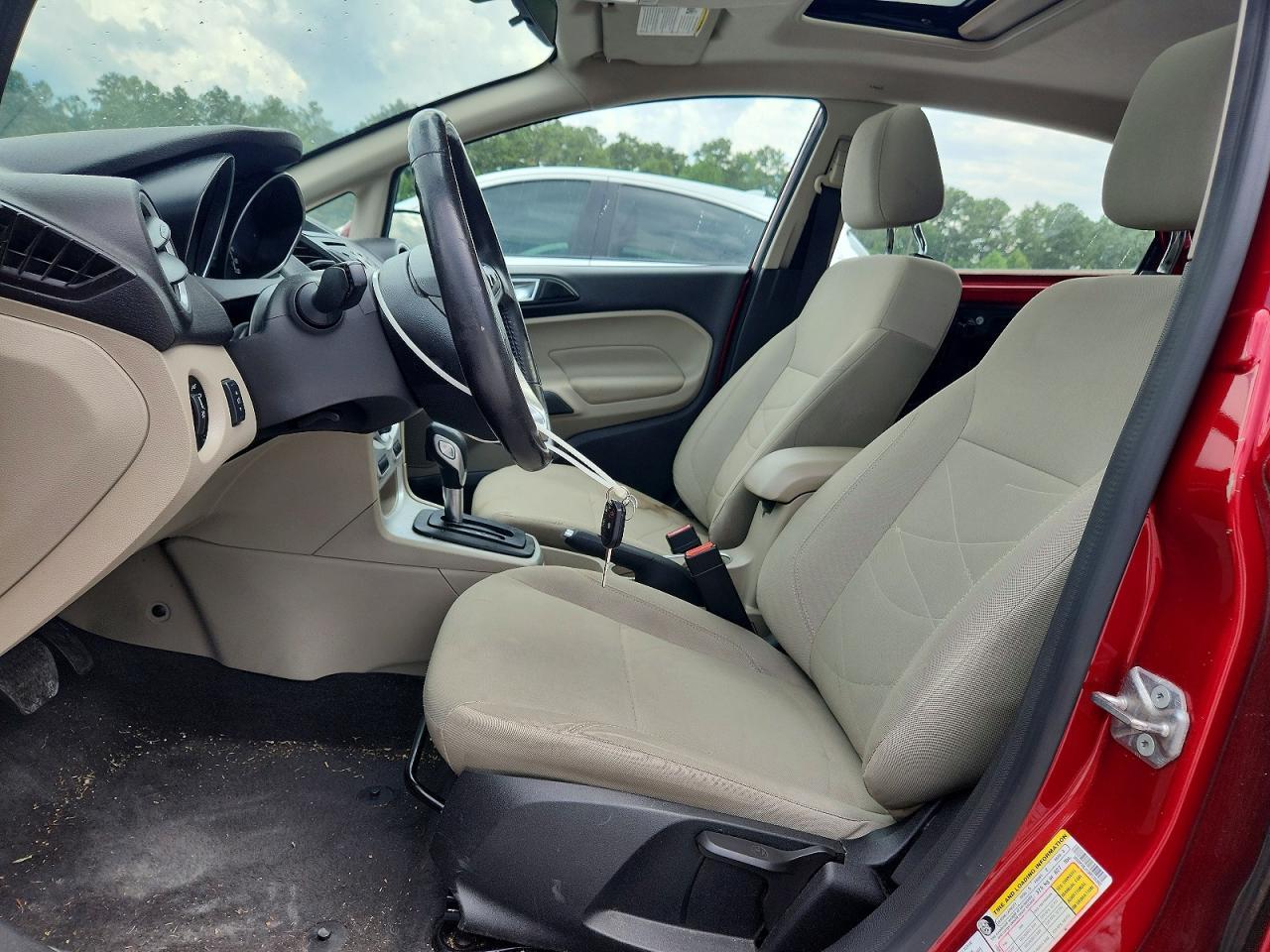 2016 Ford Fiesta Se - Image 7