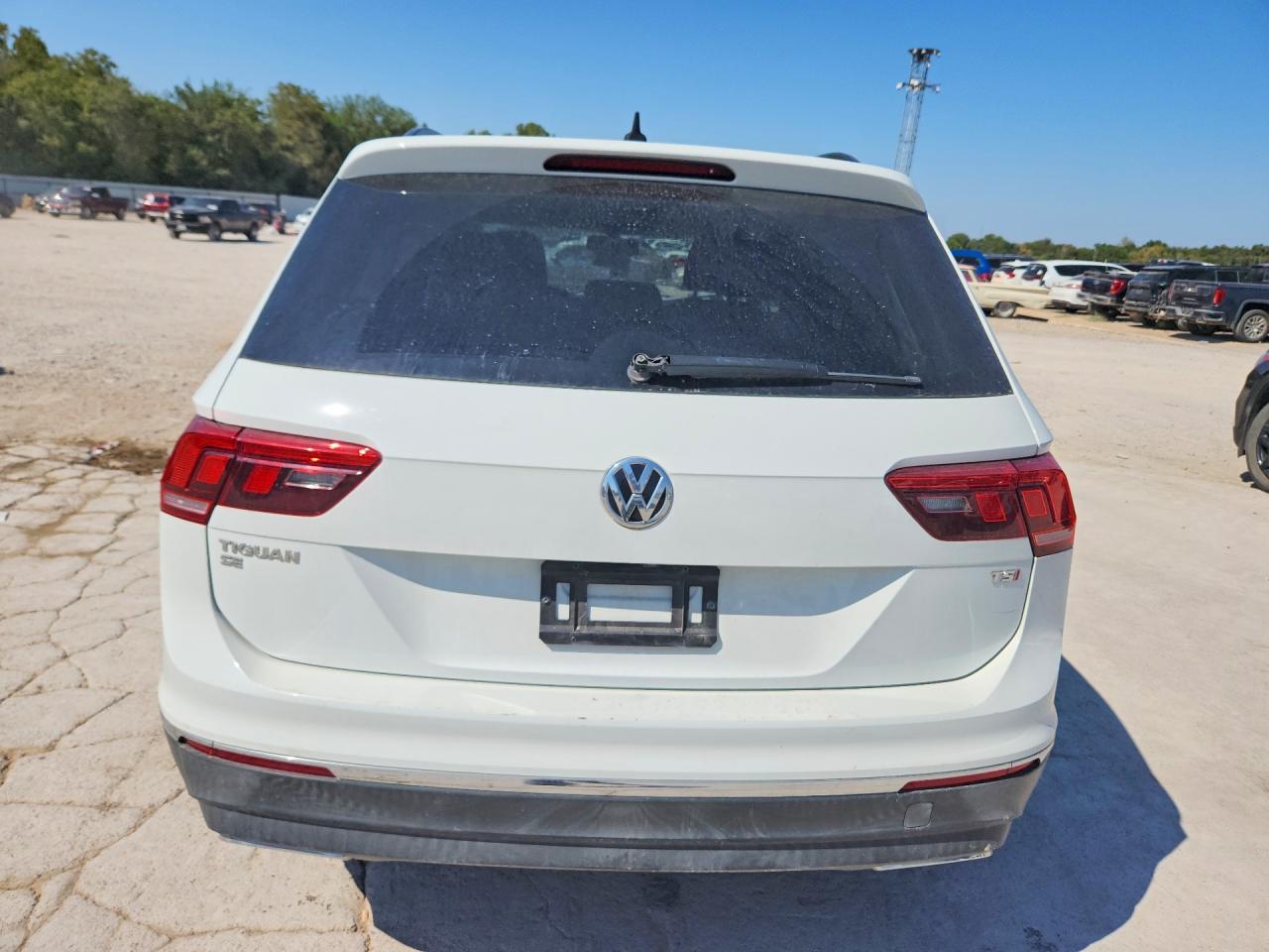 2018 Volkswagen Tiguan Se - Фото 6