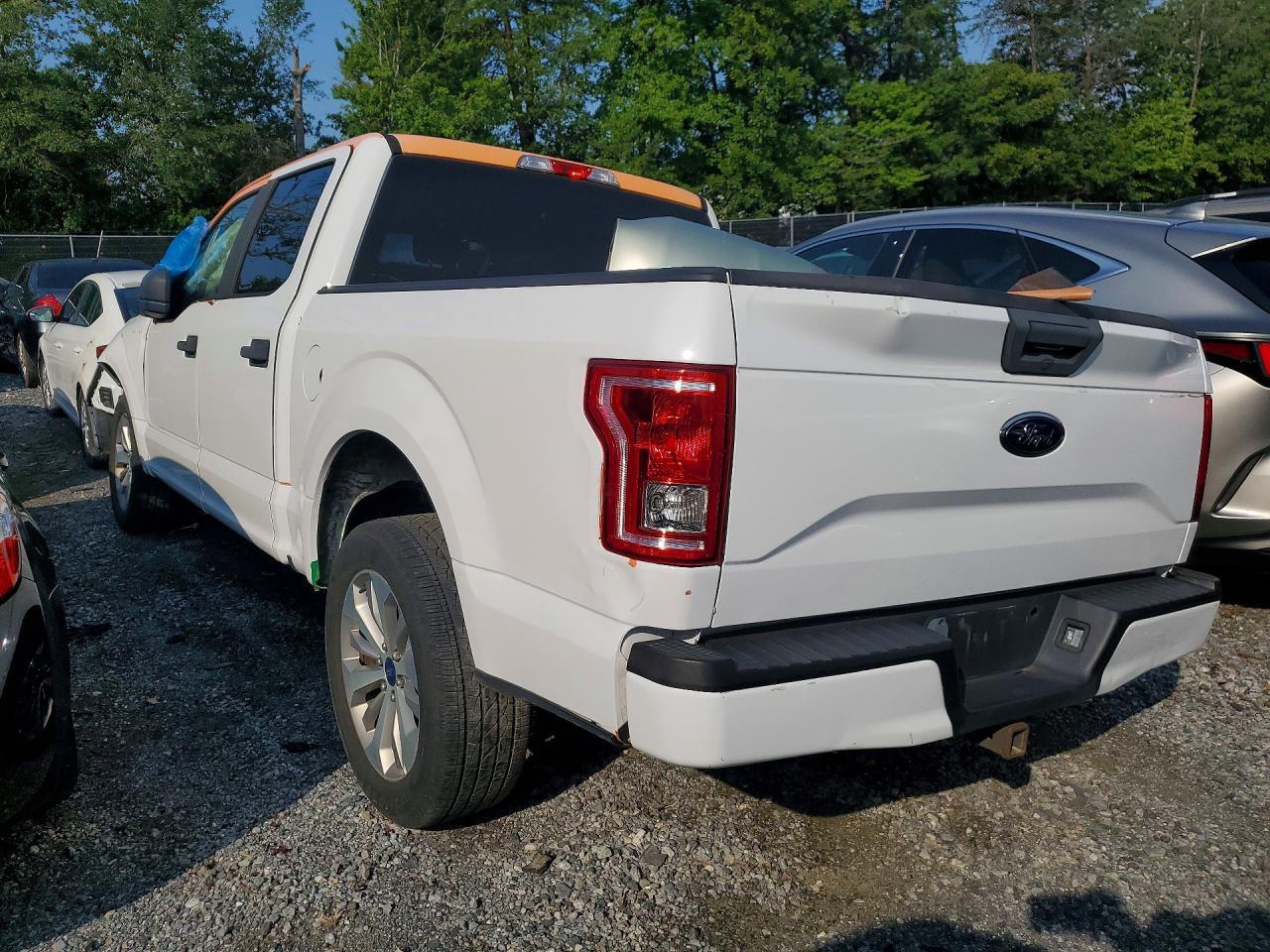 2017 Ford F-150 Xlt - Фото 2