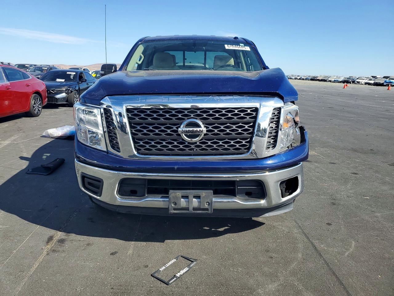 2017 Nissan Titan S - Image 5