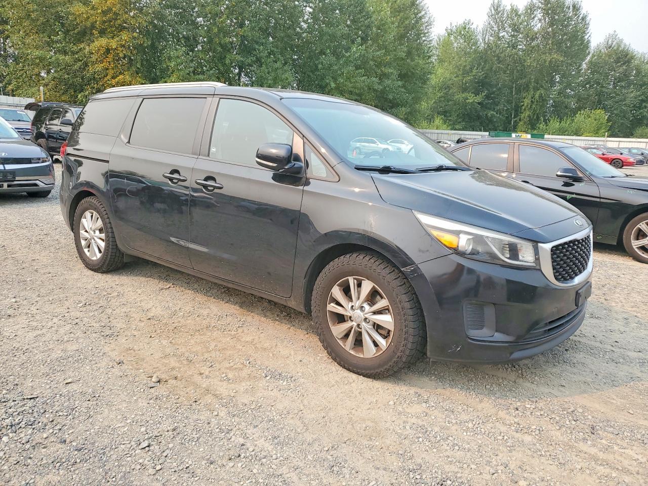 2015 Kia Sedona Lx - Фото 4