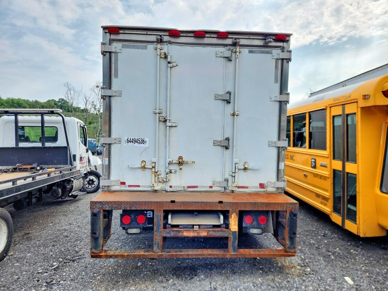 2018 Isuzu Npr Hd - Фото 6