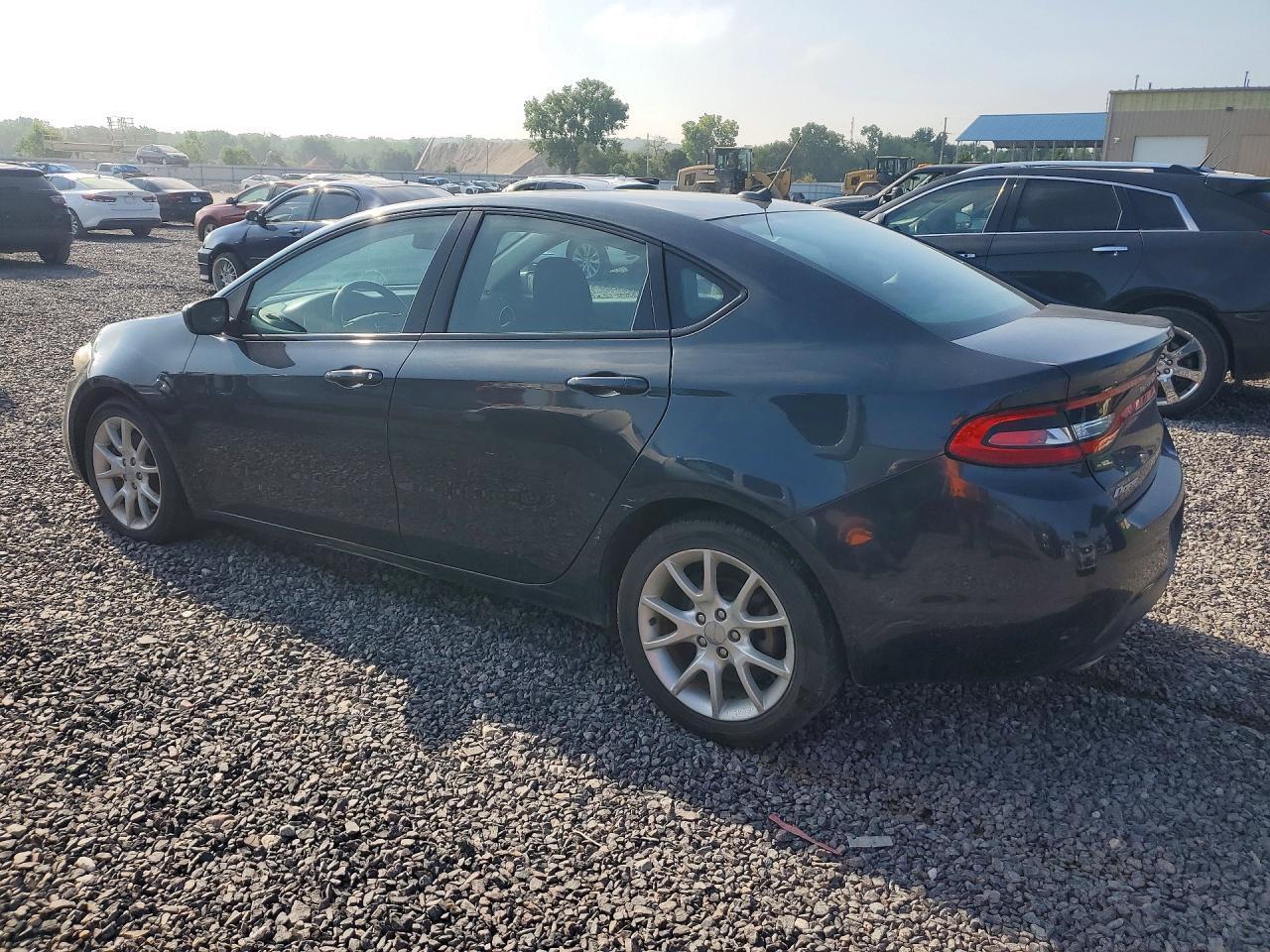 2013 Dodge Dart Sxt - Фото 2