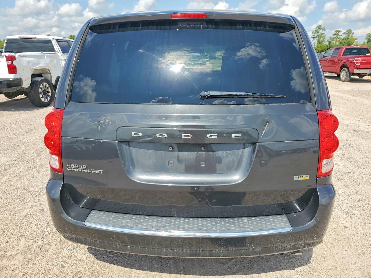 2011 Dodge Grand Caravan Express - Фото 6