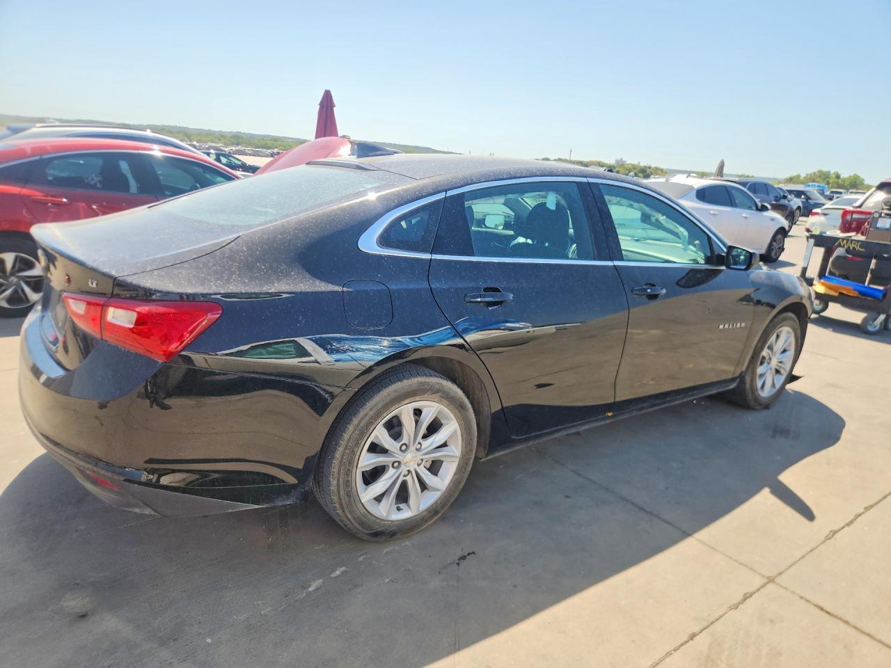 2025 Chevrolet Malibu Lt - Image 3
