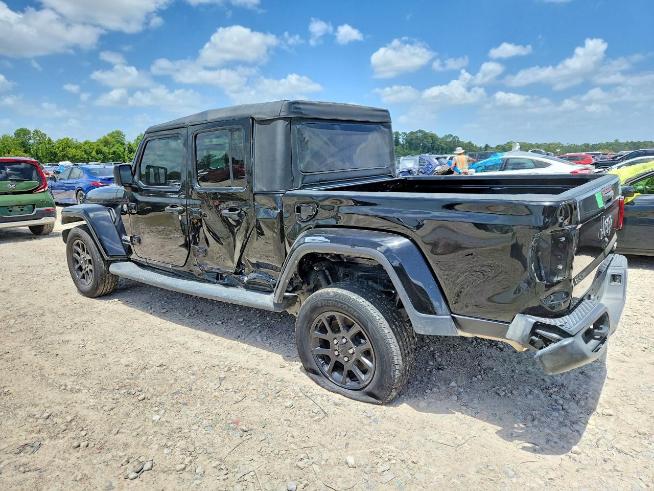 2023 Jeep Gladiator Overland - Фото 2