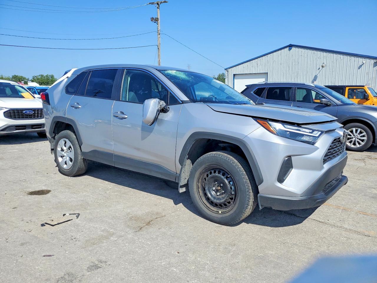 2025 Toyota Rav4 Le - Фото 4
