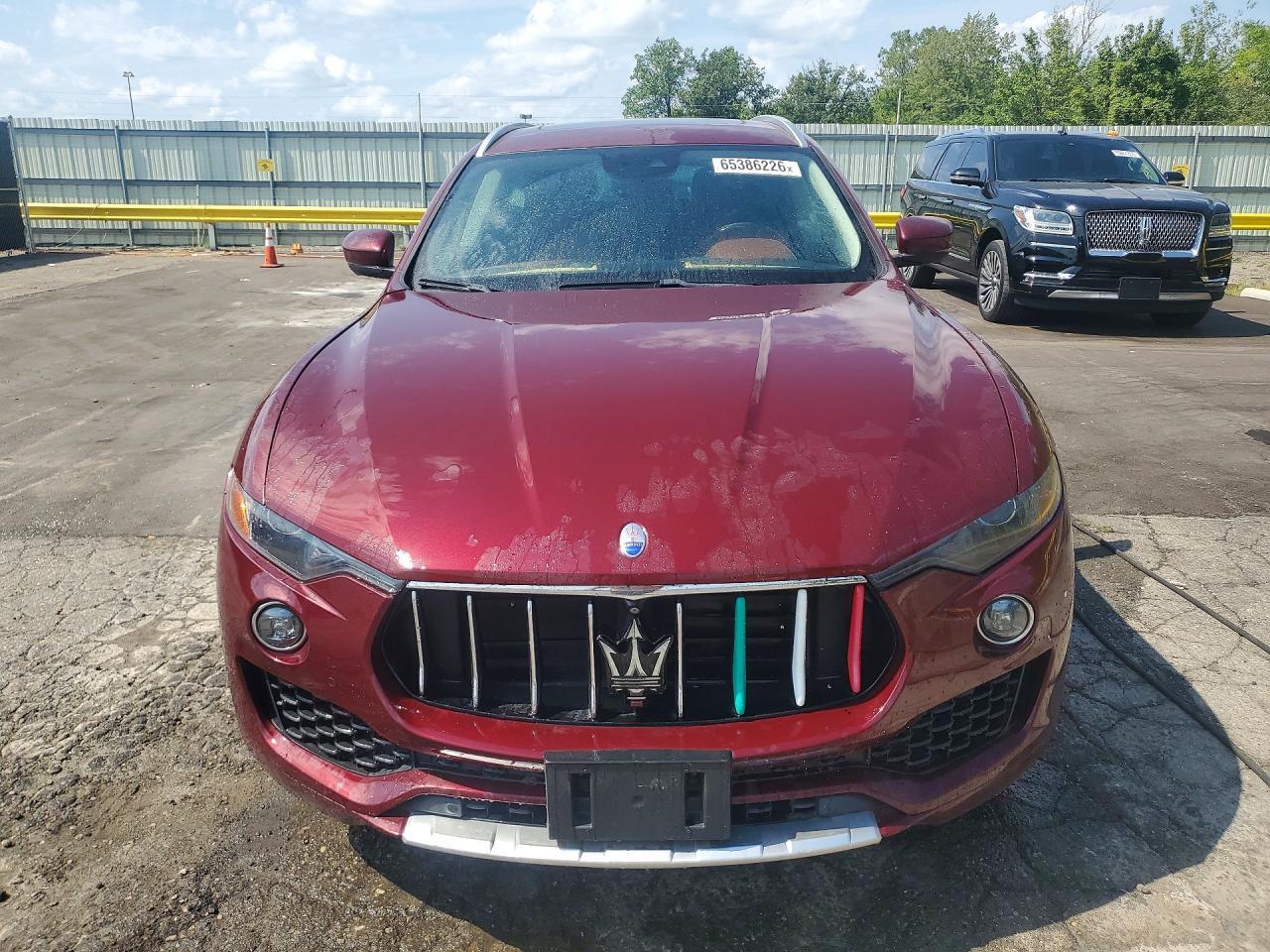 2017 Maserati Levante Luxury - Image 5