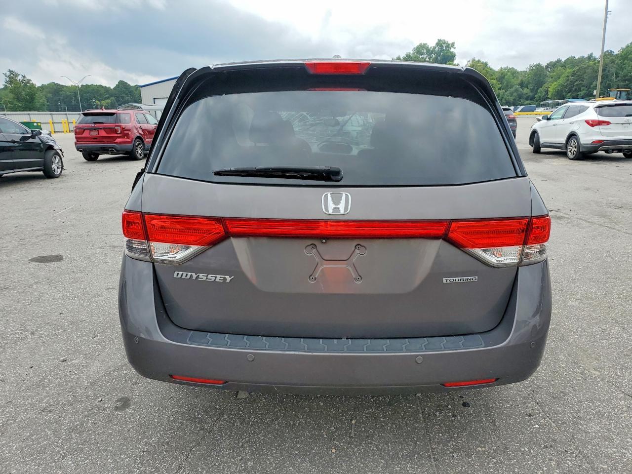 2015 Honda Odyssey Touring - Фото 6