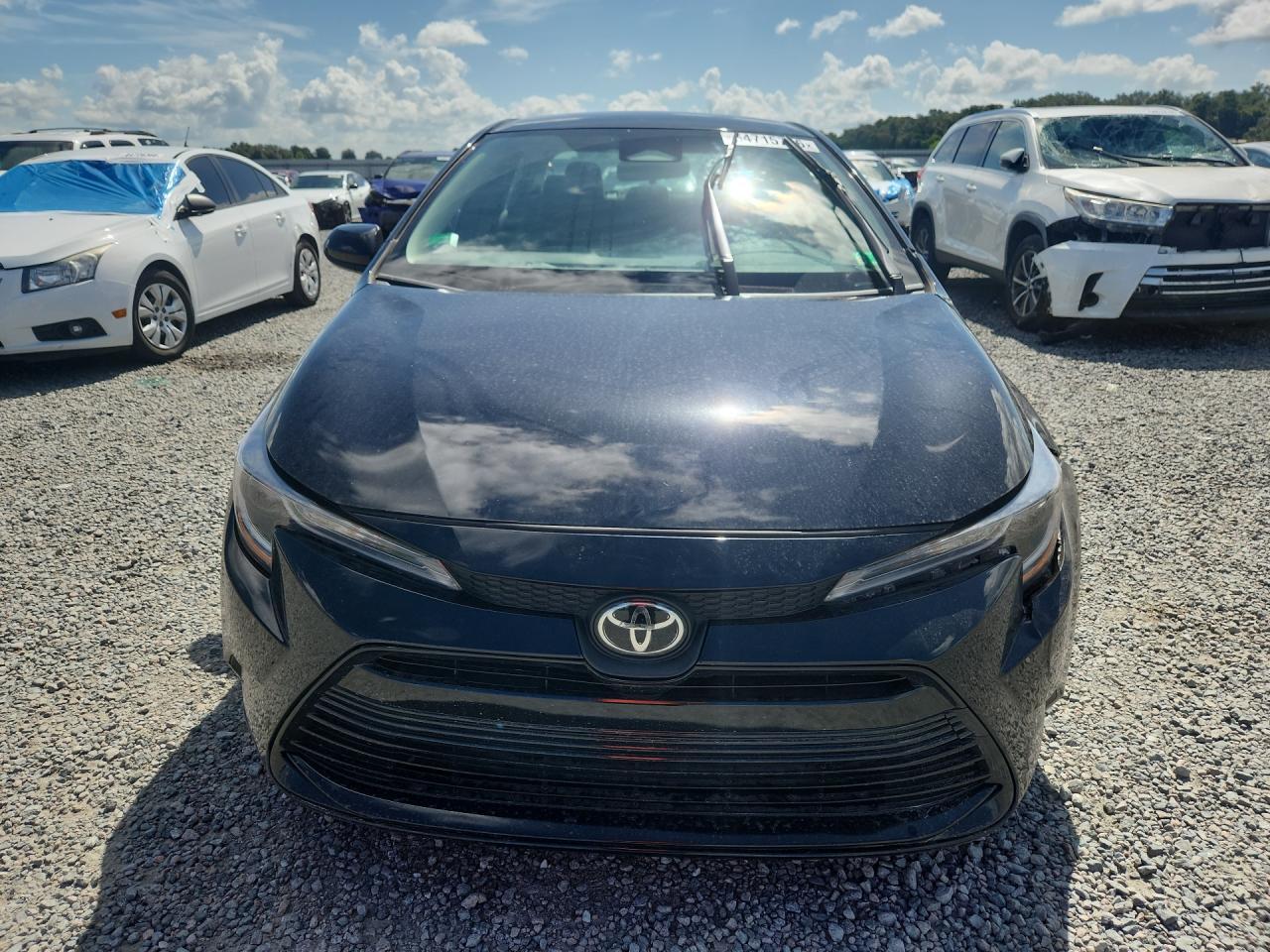 2023 Toyota Corolla Le - Image 5