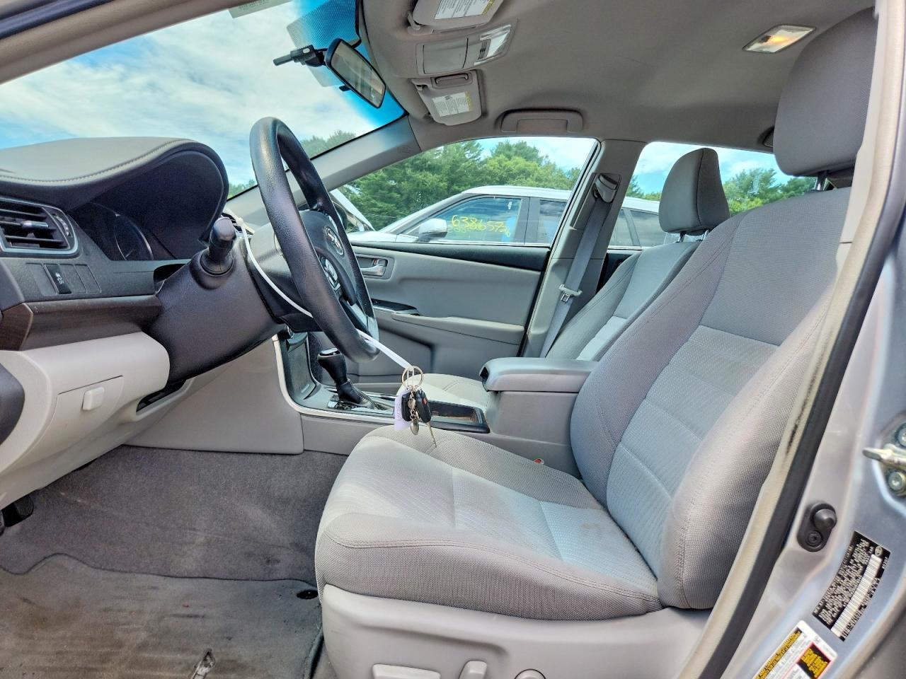 2017 Toyota Camry Le - Фото 7
