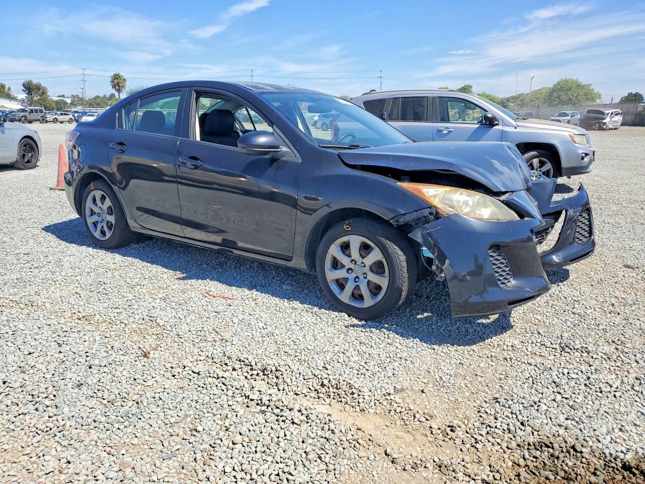 2013 Mazda 3 I - Фото 4