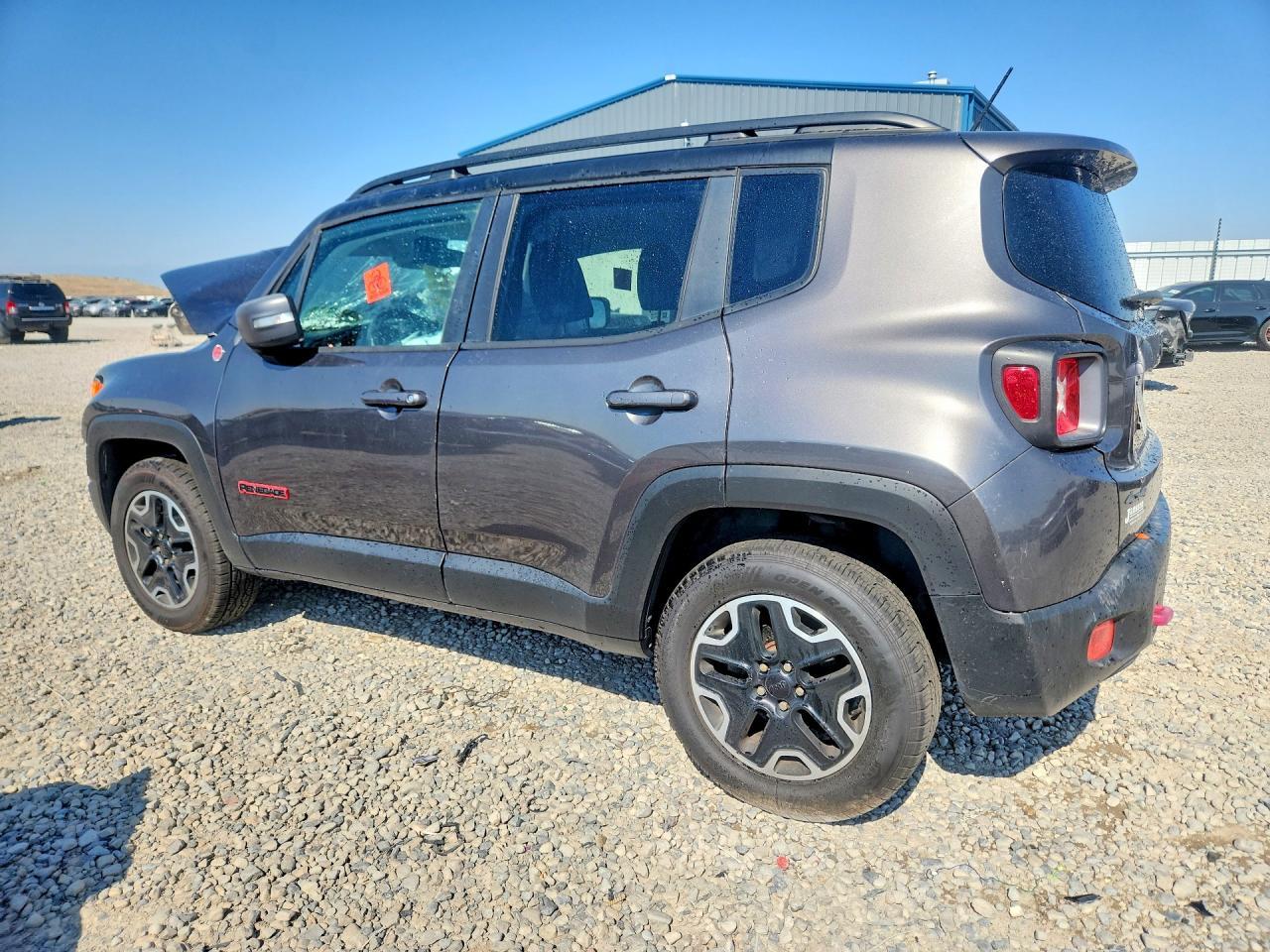 2017 Jeep Renegade Trailhawk - Image 2