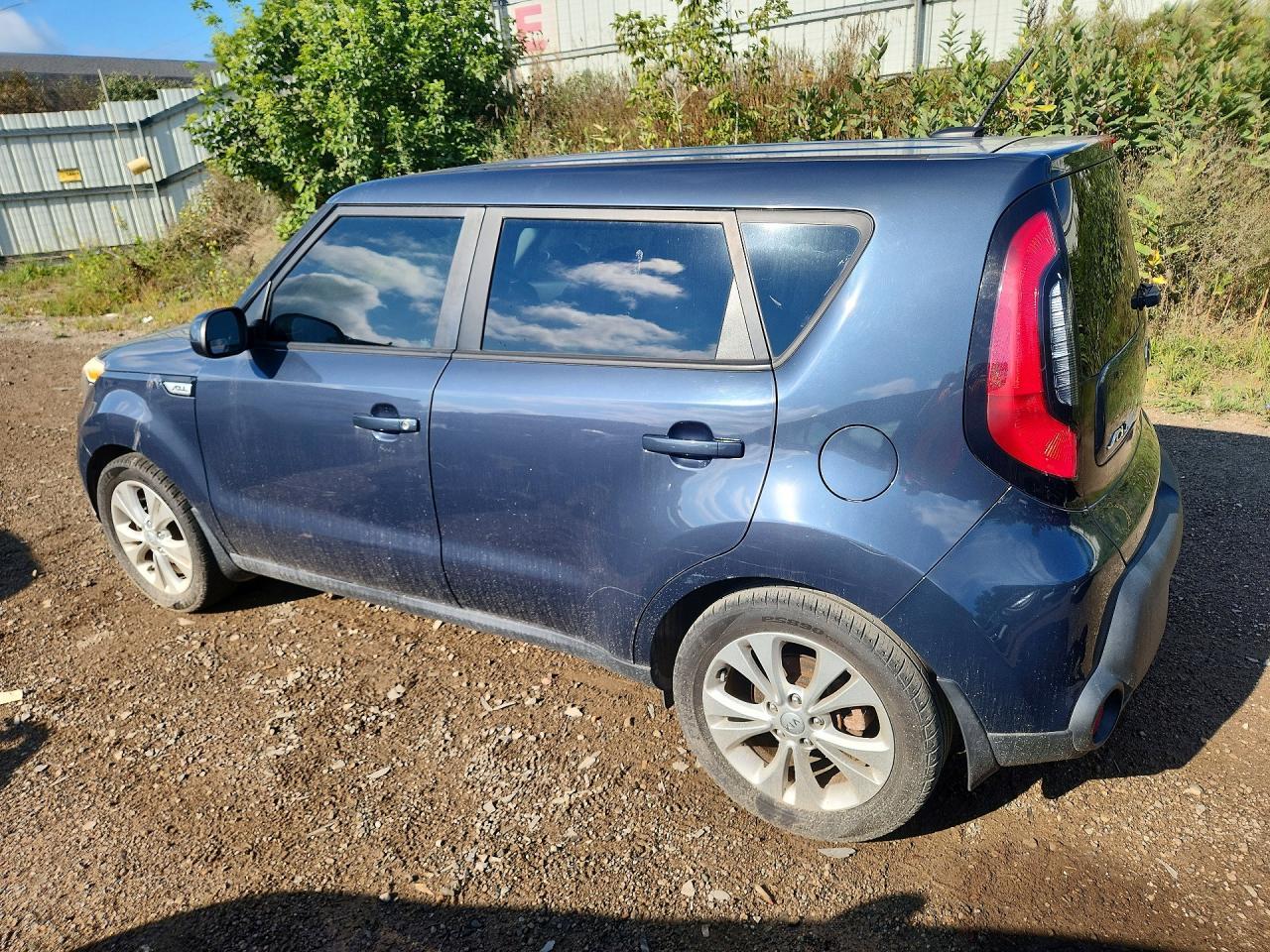 2015 Kia Soul + - Image 2