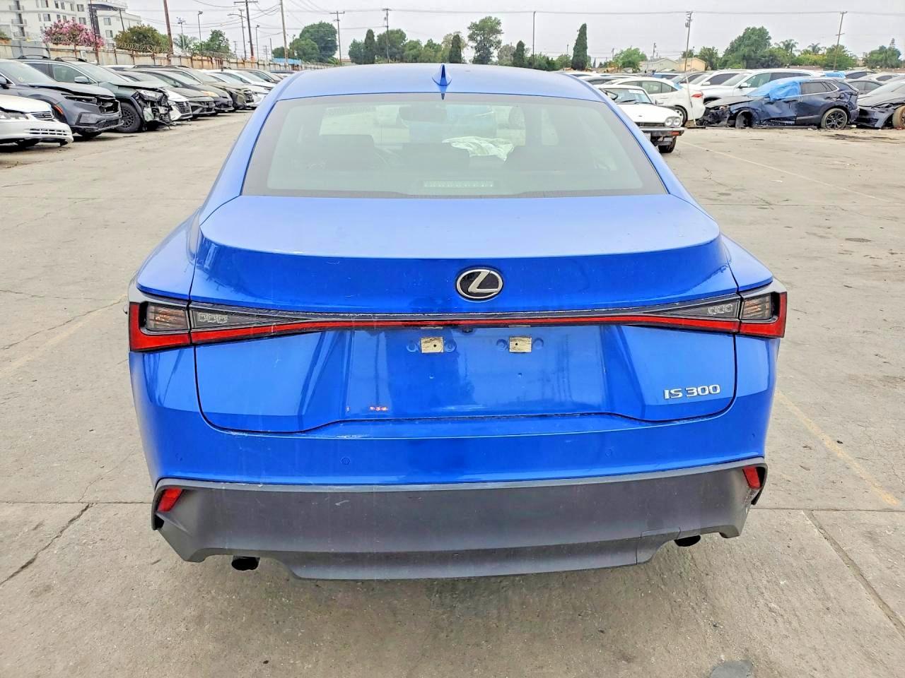 2021 Lexus Is 300 - Фото 6