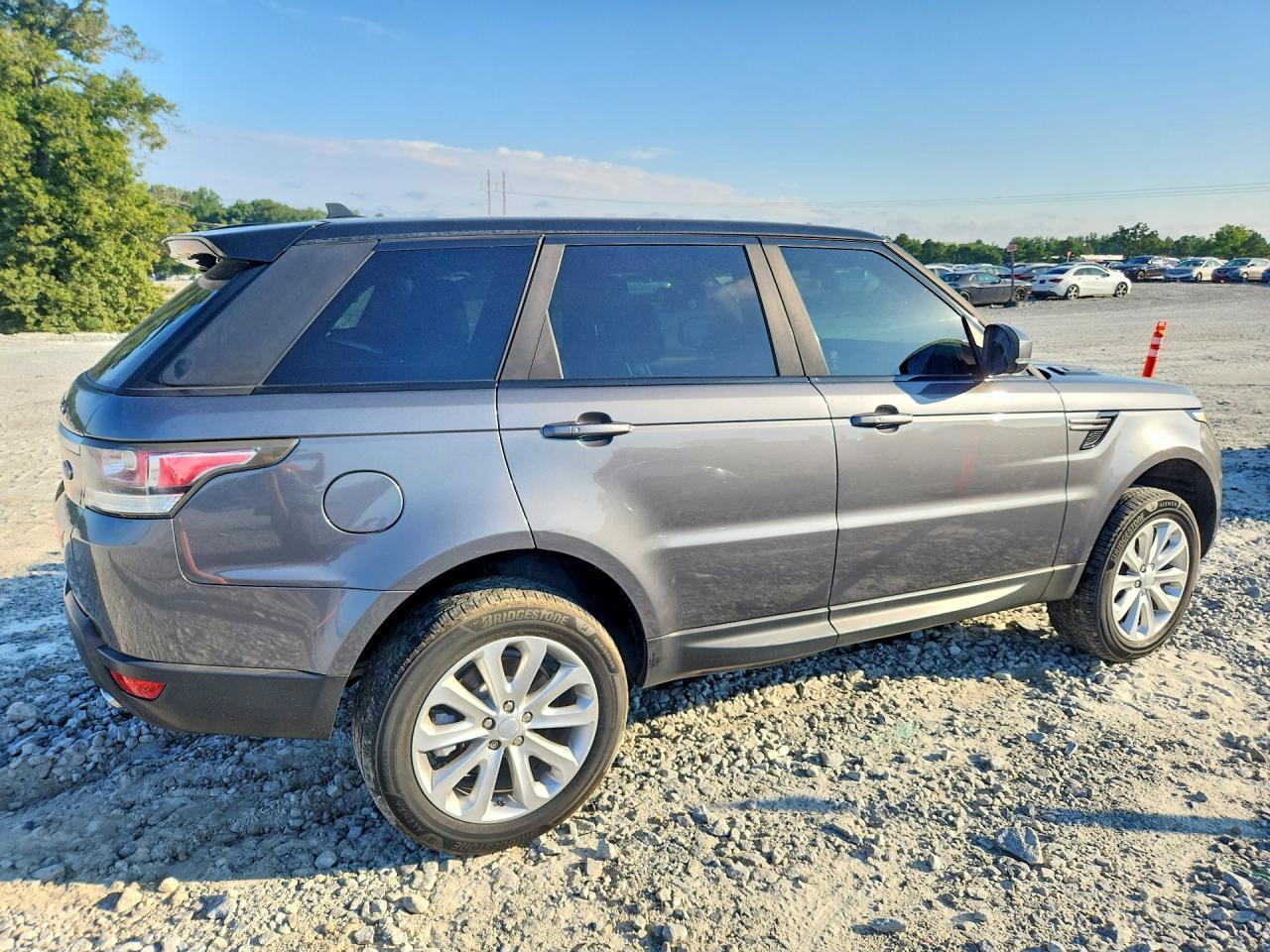 2016 Land Rover Range Rover Sport Se - Image 3