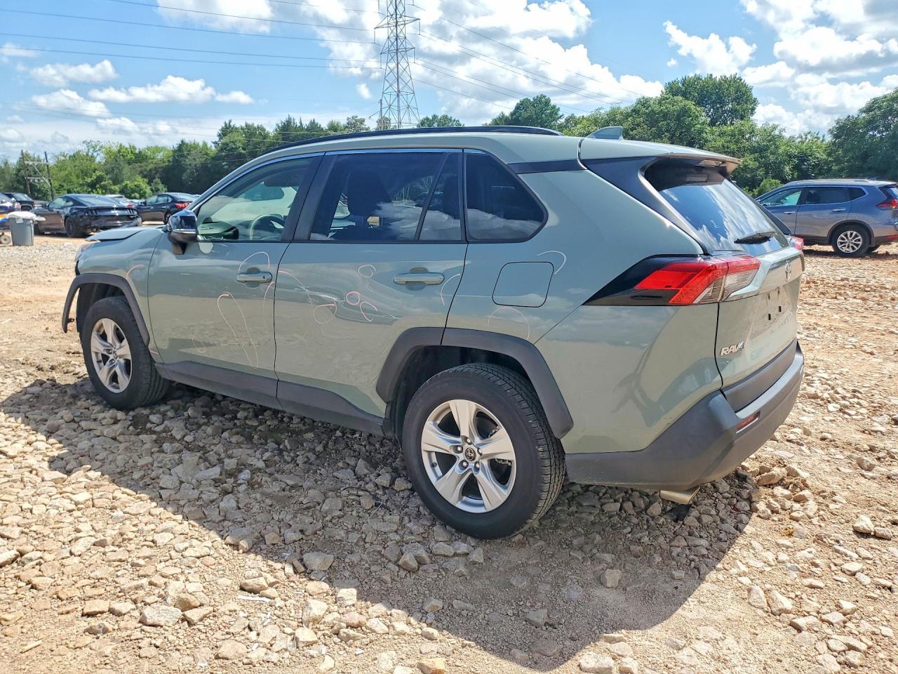 2019 Toyota Rav4 Xle - Image 2