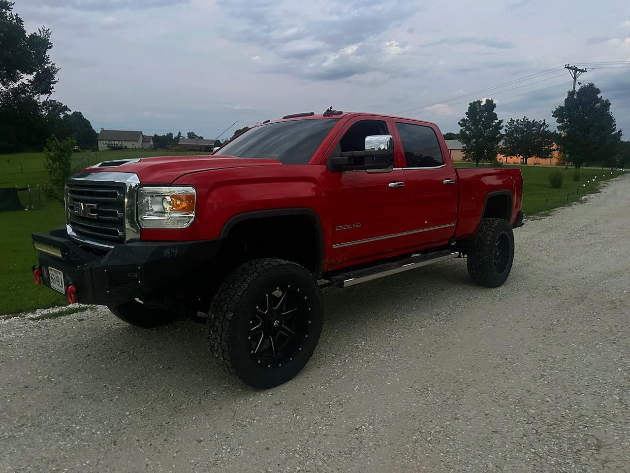 2019 GMC Sierra K2500 Slt - Фото 2