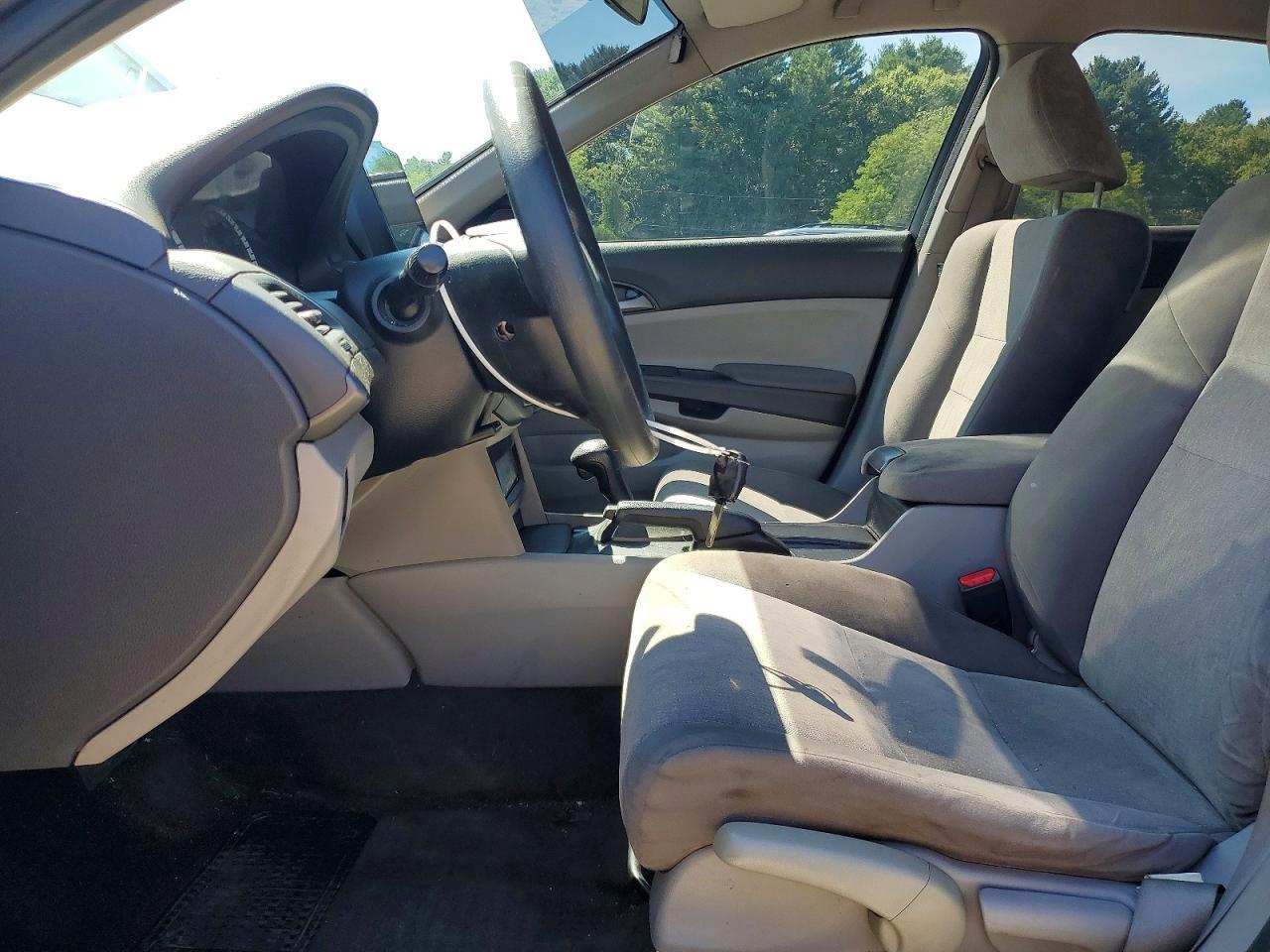2010 Honda Accord Lx - Image 7