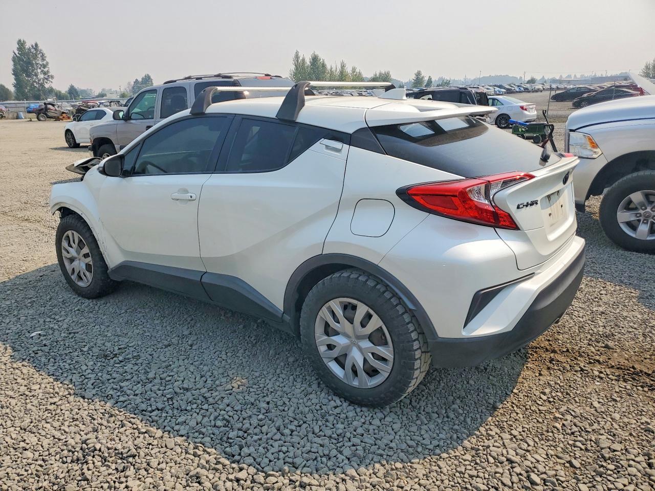 2021 Toyota C-Hr Le - Фото 2