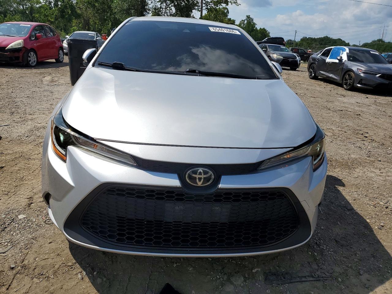 2020 Toyota Corolla Le - Image 5