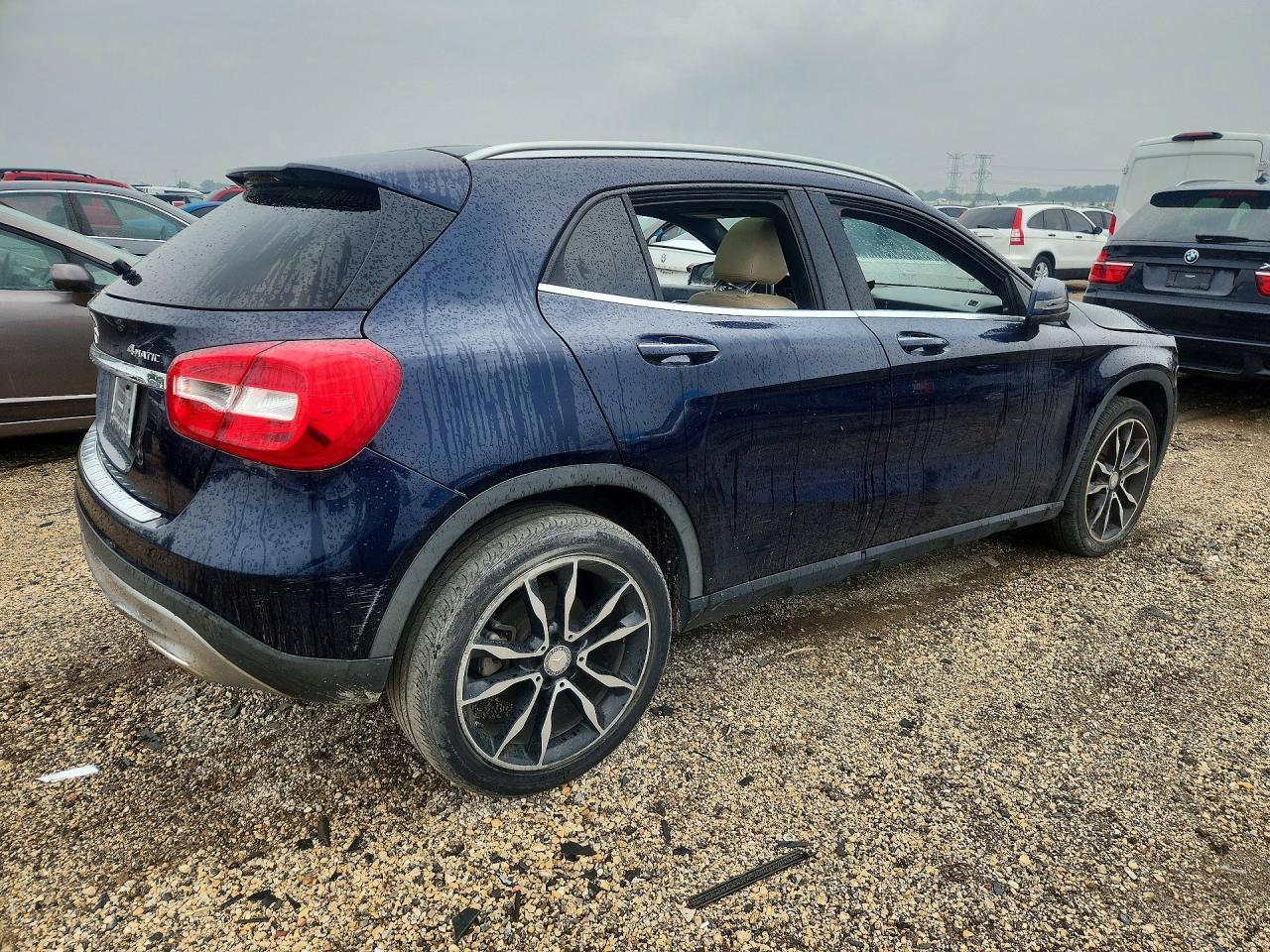 2017 Mercedes-Benz Gla 250 4Matic - Фото 3