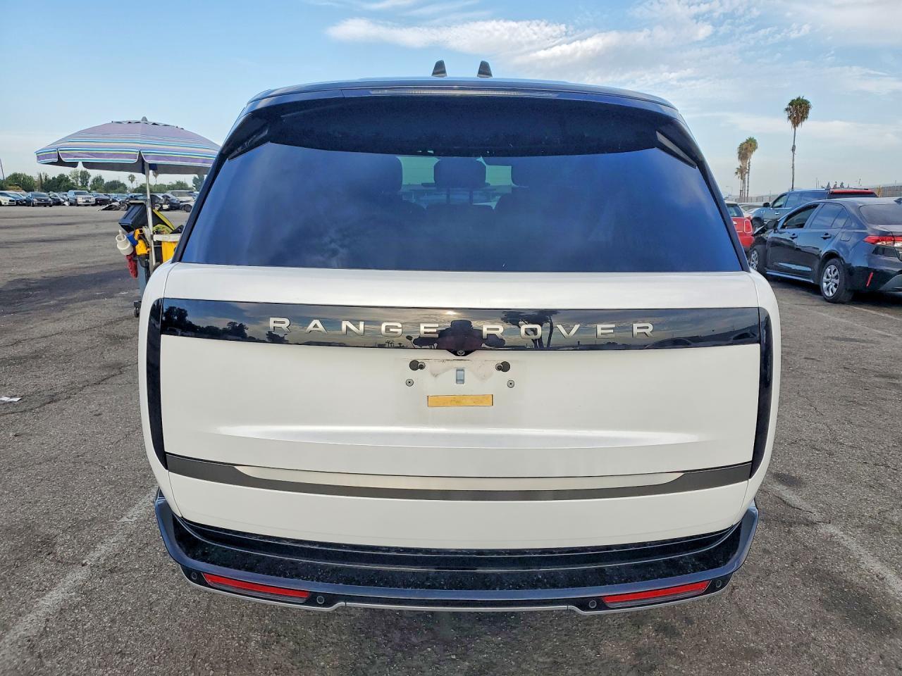 2024 Land Rover Range Rover Se - Image 6