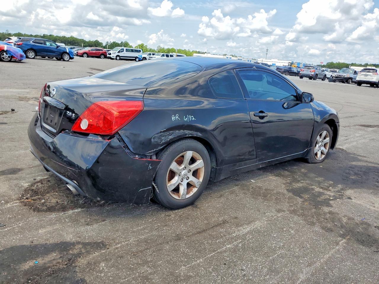 2009 Nissan Altima 2.5 S - Фото 3