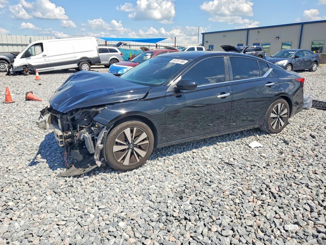 2021 Nissan Altima Sv