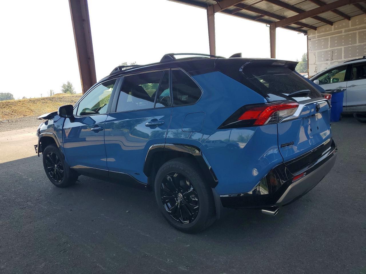 2025 Toyota Rav4 Xse - Image 2