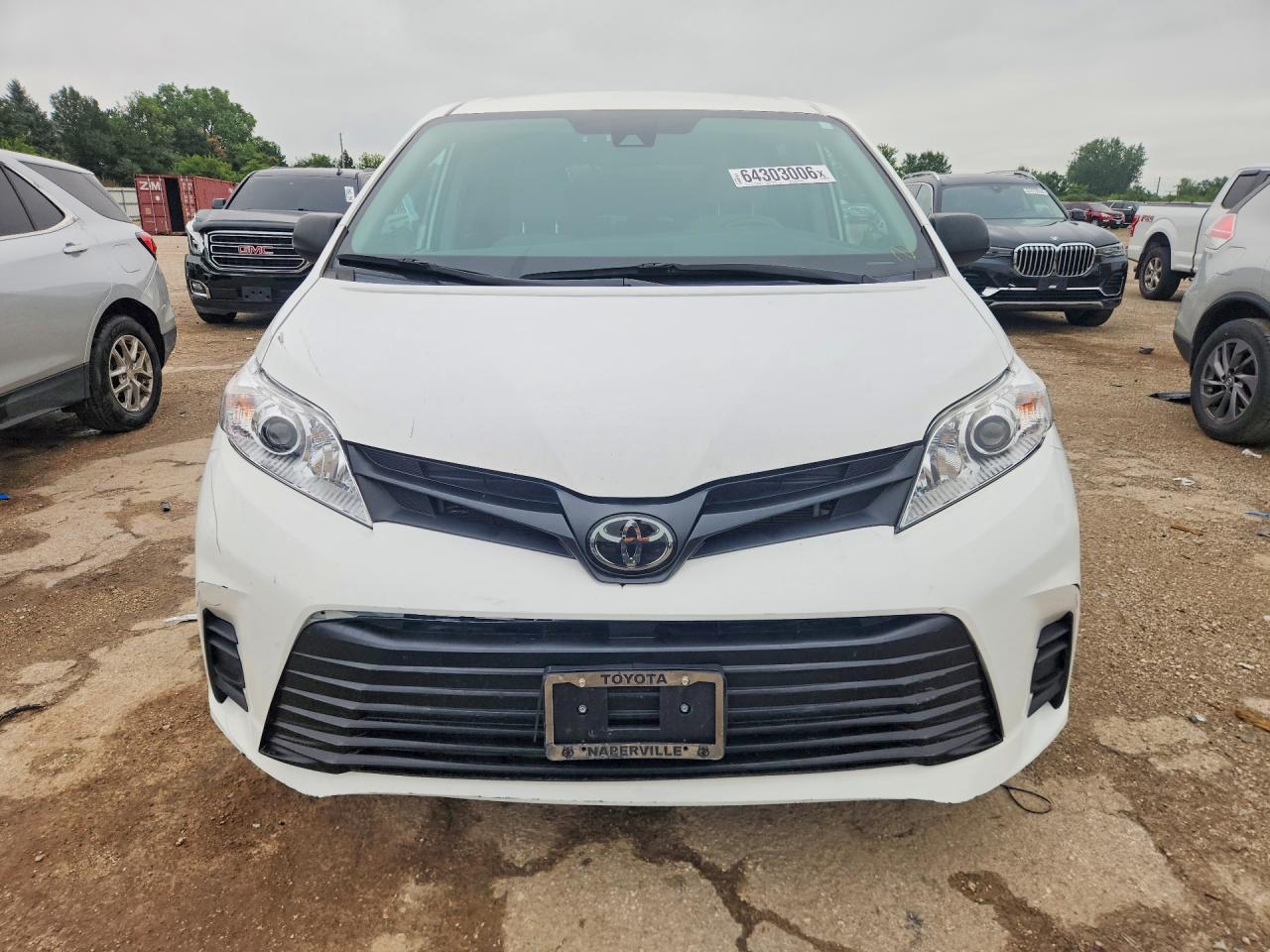2020 Toyota Sienna L - Фото 5