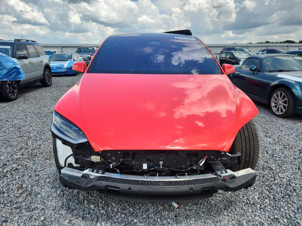2024 Tesla Model X - Фото 5