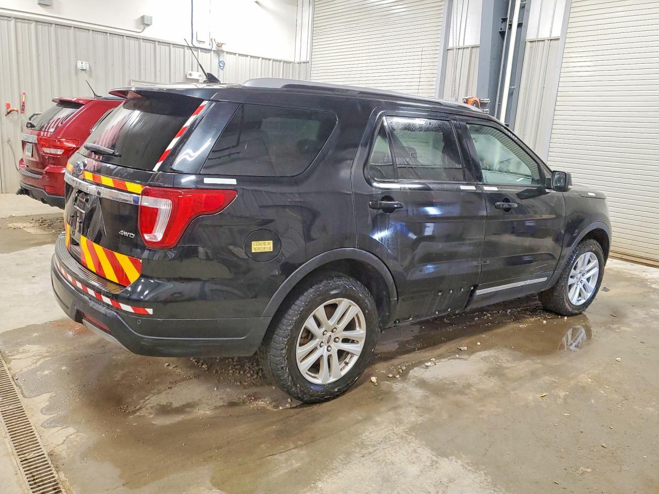 2019 Ford Explorer Xlt - Image 3