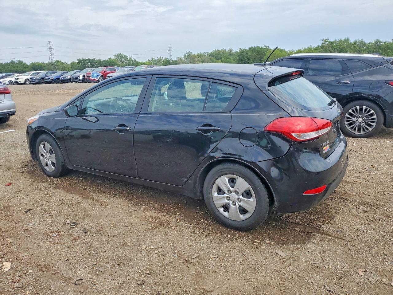 2017 Kia Forte5 Lx - Фото 2