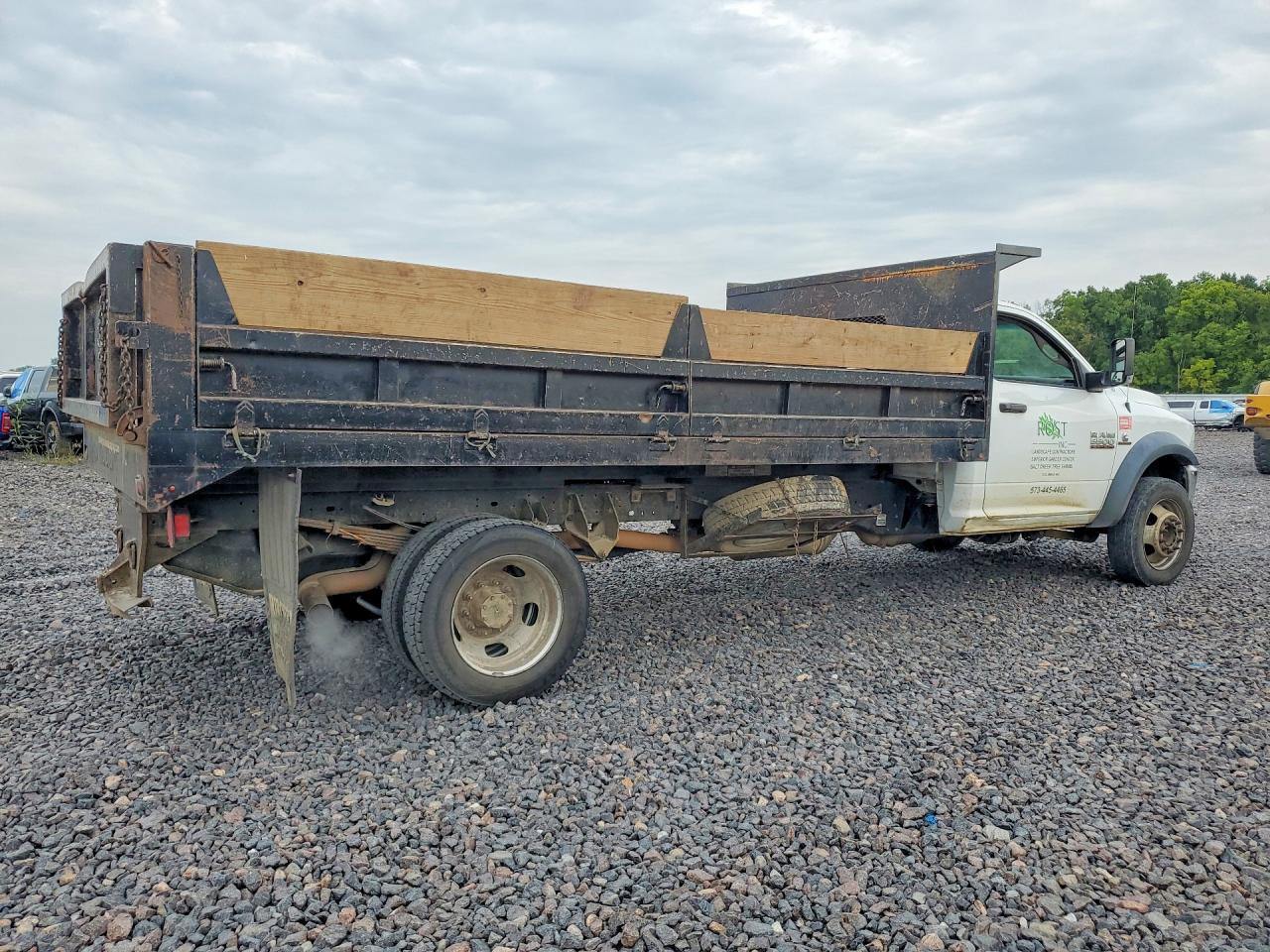 2017 Ram 5500 Dump Truck - Фото 3
