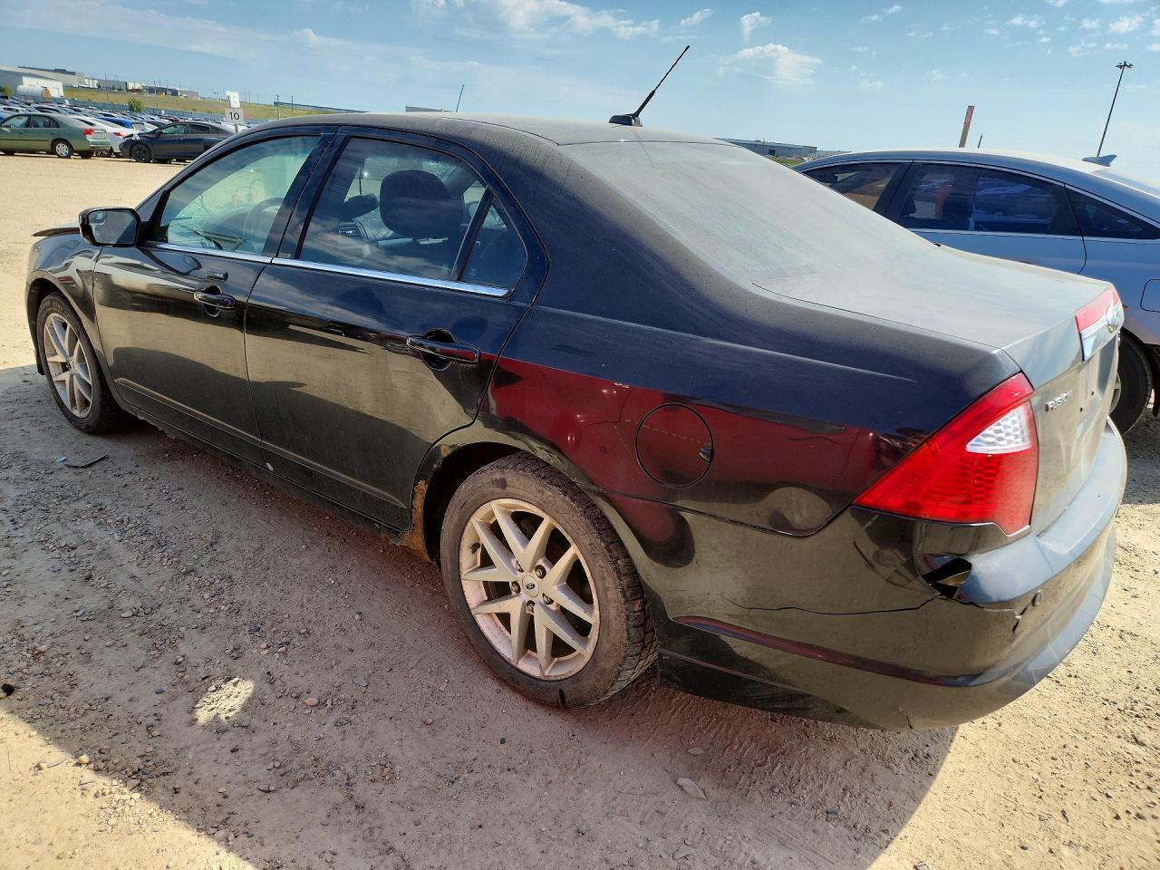 2011 Ford Fusion Sel - Image 2