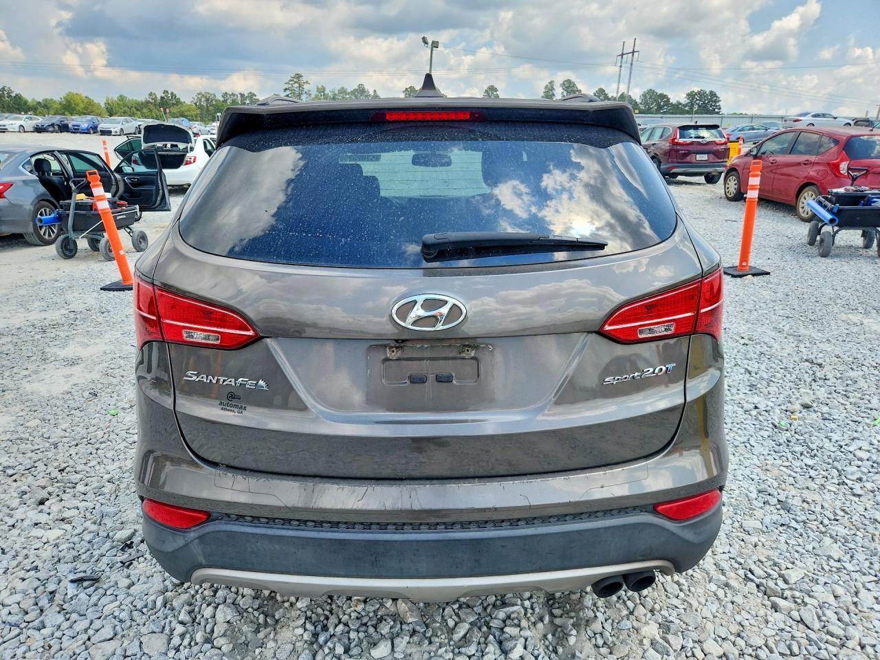 2013 Hyundai Santa Fe Sport 2.0T - Image 6