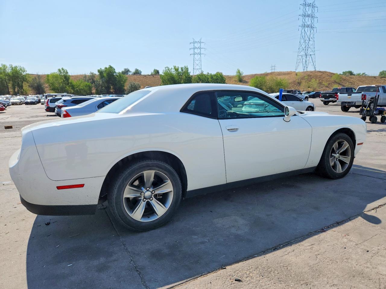 2017 Dodge Challenger Sxt - Фото 3